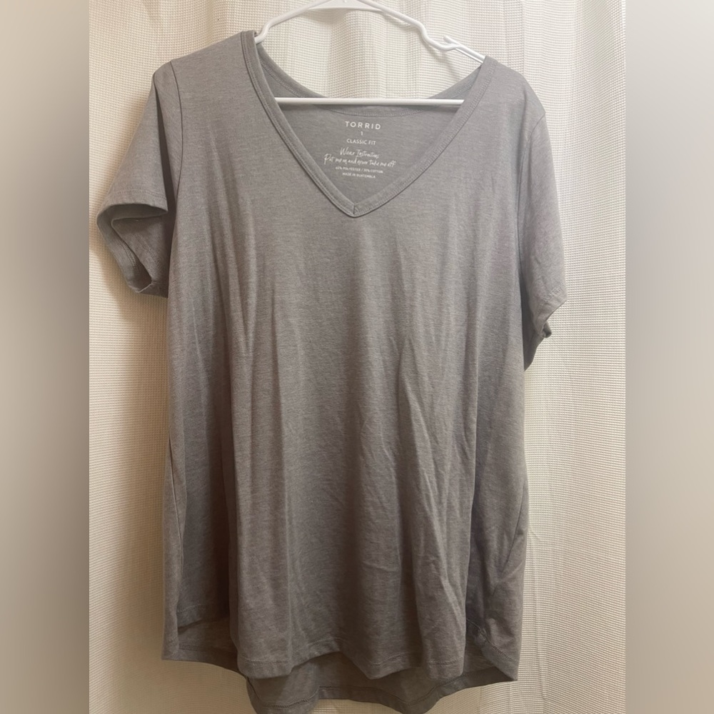 Grey Torrid Tee shirt